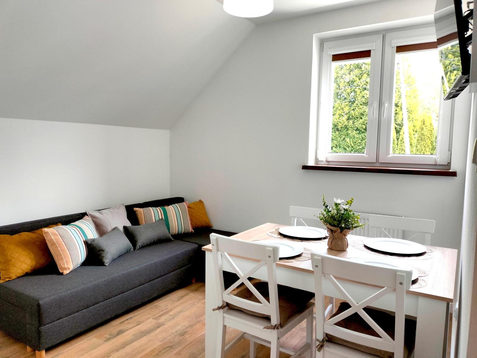 Agroturystyka Jodlowa - Rodzinne Apartamenty W Centrum Gor Swietokrzyskich - Sala Zabaw, Zwierzeta, Bilard Krajno-Zagorze Exterior foto