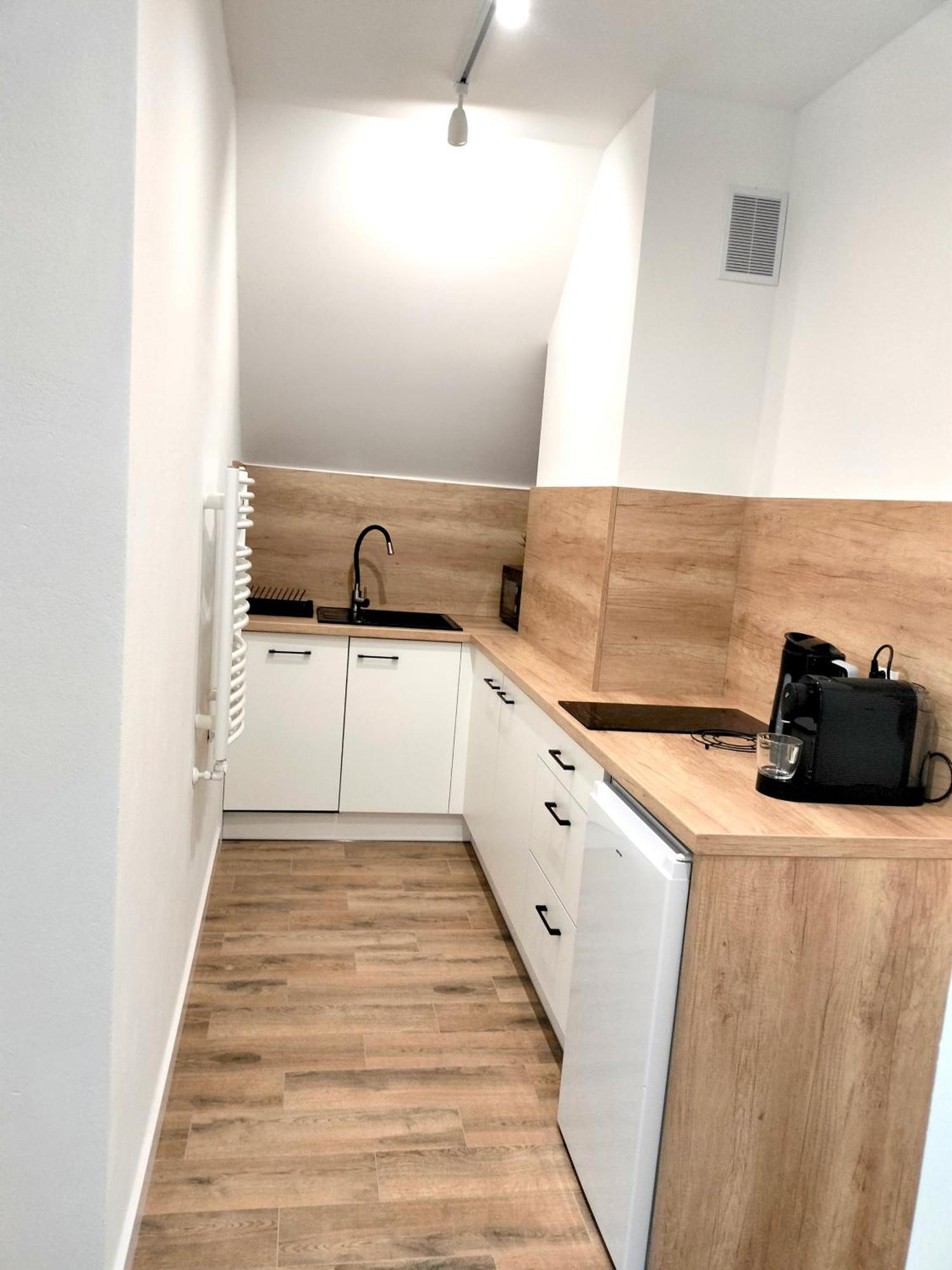 Agroturystyka Jodlowa - Rodzinne Apartamenty W Centrum Gor Swietokrzyskich - Sala Zabaw, Zwierzeta, Bilard Krajno-Zagorze Exterior foto